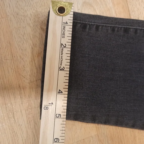 Women's Plus Size High-Rise Boyfriend Jeans - Universal Thread Black Wash 8 - Picture 13 of 16